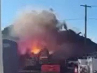 Gasexplosion reißt ganzes Haus weg - Kamera filmt mit