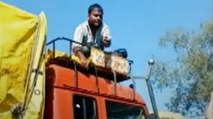 ट्रक ड्राइवर ने की आत्मदाह की कोशिश