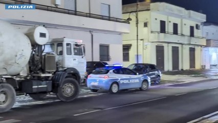 Casal di Principe (CE) - Sversava acqua e cemento nei campi: denunciato dalla Polizia (12.12.25)