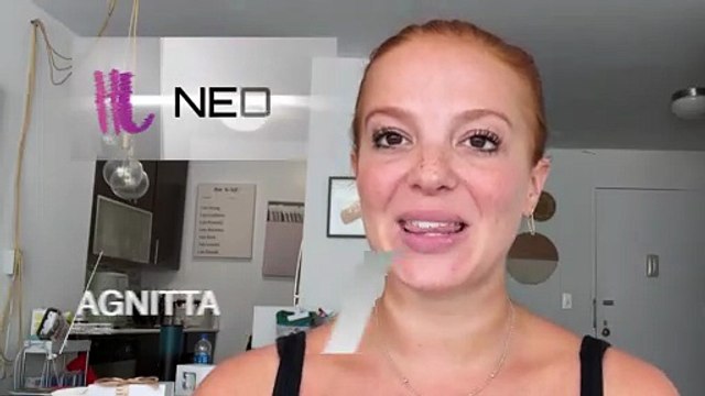 Ariana Grande Goes Makeup-Free & Shows Off Her Natural Curly Hair In New Video