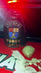 Polícia flagra tráfico de drogas e apreende arma na Praça Graciliano Ramos