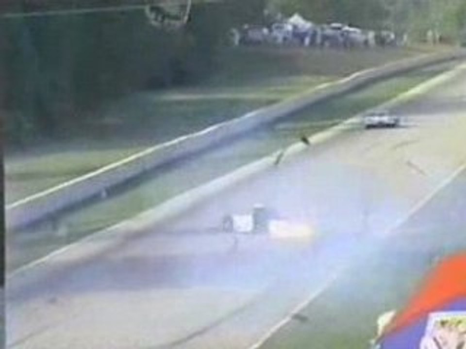 Le mans serie crash