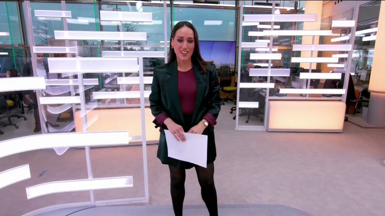 Jeanne Baron - France Info (12/12/2025 - 14h16) : 🐄 Crise Bovine : La Ministre Affirme que l'Abattage est la Seule Solution (Dermatose Nodulaire) – Colère Agriculteurs (Ariège, Castres, Bruxelles) – Brandt : Liquidation et Dernier Mot de l'État (Quelle I