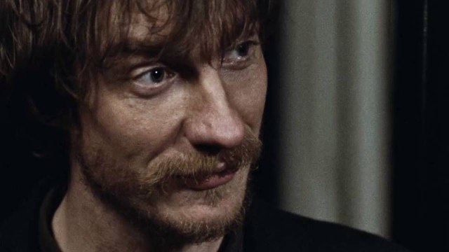 Naked Bande-annonce VO STFR