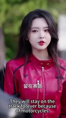 She made him addicted overnight as a lover, thinking that he only used her as a stand-in for Bai Yueguang, but when she was about to leave, he tore up all the old love, Bai Yueguang didn't want it, he didn't want it, he didn't want it, he didn't want it,