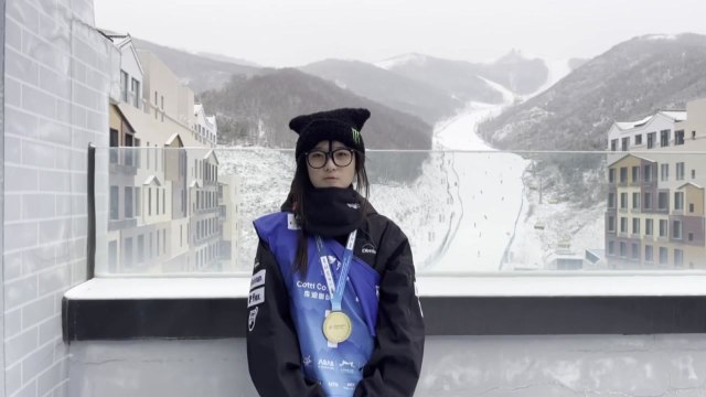 최가온, 스노보드 월드컵 하프파이프 금메달 / YTN