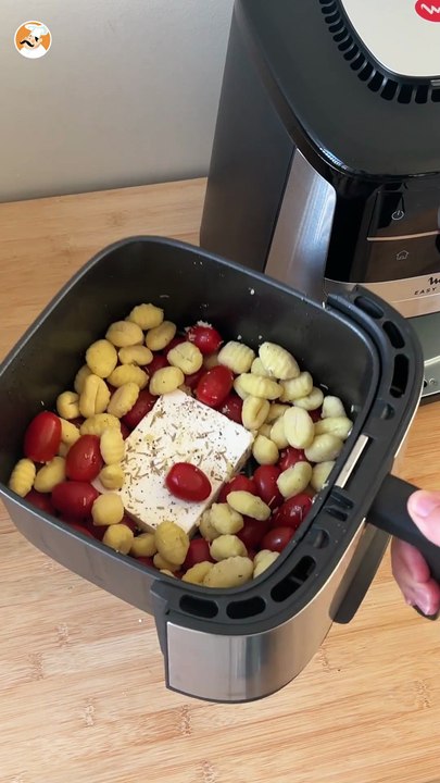 Nhoque com queijo feta na air fryer: um prato único, rápido e saboroso para toda a família