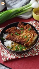 Katsu curry vegetariano: melanzane impanate con panko giapponese