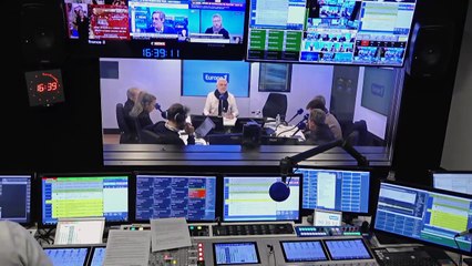 Crise agricole : «Il y a énormément de suicides chez les agriculteurs, ils ne sont pas respectés, ils vont finir par péter les plombs et ils auront raison», déclare Sarah Saldmann