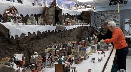 À Hayange, des passionnés recréent un village de Noël miniature