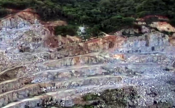 Moradores denunciam explosões de mineradora no Macaranaú
