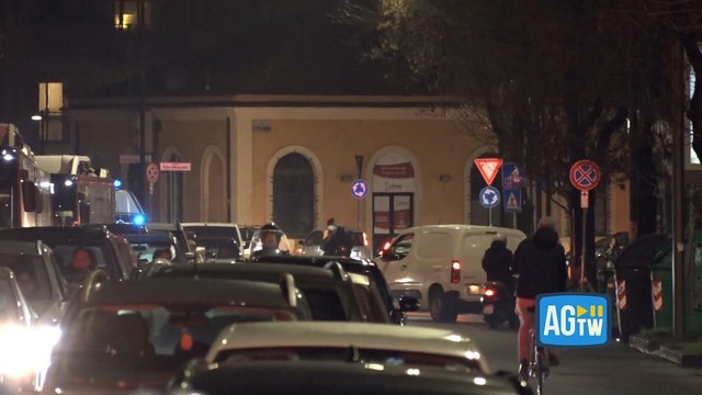 Bologna, corteo contro Virtus-Hapoel blocca le strade: il video del traffico paralizzato a Porta San Donato