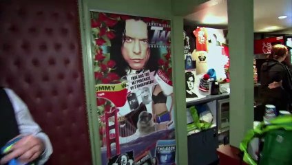 'The Disaster Artist': What Is 'The Room'?