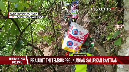 Tembus Pegunungan Terjal! Prajurit Kodim Aceh Tenggara Jalan Kaki Antar Logistik Korban Banjir
