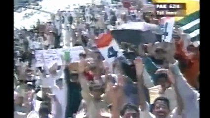 Azhar Mahmood 16 off 50 Balls 53 Mins 1 Four vs Australia 1st Test, Rawalpindi, October 01 - 05, 1998,