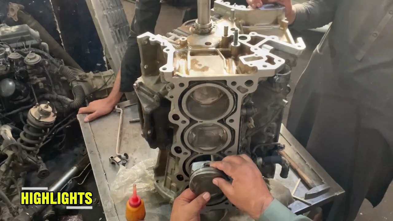 V8 Engine Rebuild: Toyota Land Cruiser Engine Restored with Basic Tools