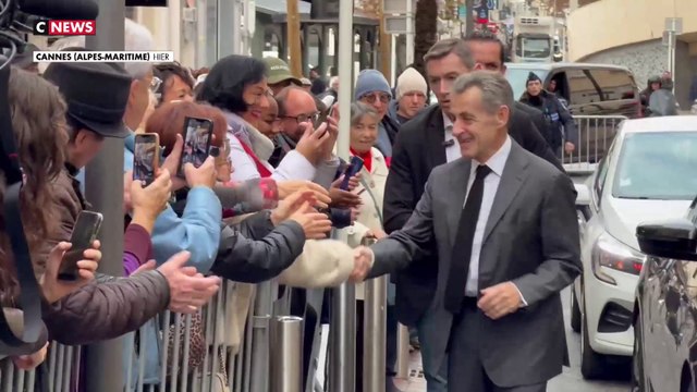 «Le journal d’un prisonnier» : Nicolas Sarkozy poursuit sa tournée de dédicaces dans le sud