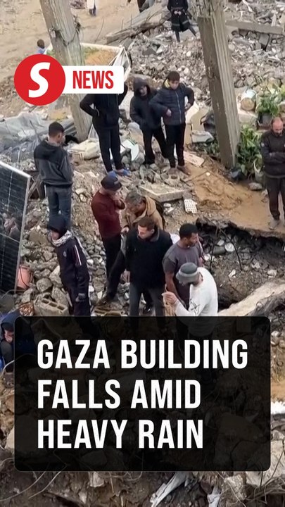 Gaza building collapses after heavy rain, residents missing