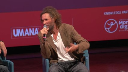 Jovanotti e Baricco tra immaginazione e parole a Disclaimer: «L'Intelligenza Artificiale accende la curiosità, ma destabilizza»