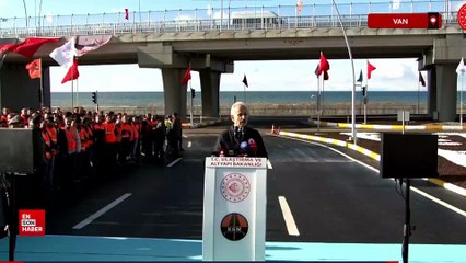 Abdulkadir Uraloğlu: Van Çevre Yolu ile 2 milyar 700 milyon lira tasarruf sağlayacağız