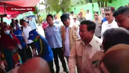 Presiden Prabowo Didampingi Gubernur Bobby Sambangi Posko Pengungsi Korban Banjir di Langkat, Sumut