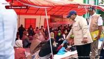 Saat Bobby Jadi Fotografer Dadakan Presiden Prabowo & Relawan Kala Sambangi Pengungsi Banjir Langkat
