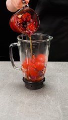 A Spanish family taught me! They only cook tomatoes like this