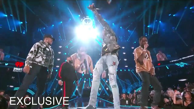 Kendall Jenner Reacts To Kylie Jenner & Khloe Kardashian Pregnancy | Hollywoodlife