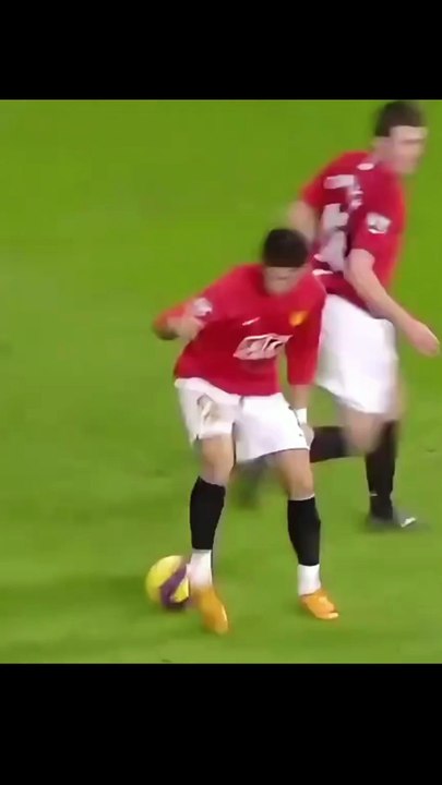 🤯 Don't Trust Your Eyes! The Art of Fake Play That DESTROYS Defenders!