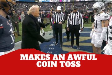 President Donald Trump makes one of the worst coin tosses in college football
