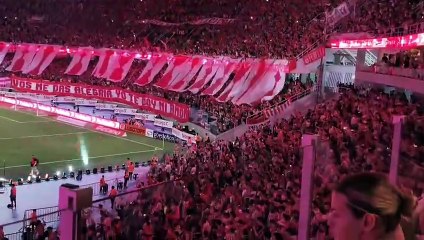 La hinchada de Estudiantes en Santiago del Estero