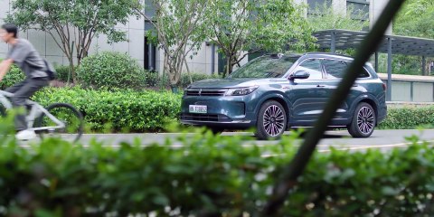 ₴₦ł₱ɆⱤ ฿Ʉ₮₮ɆⱤ₣ⱠɎ EP08 SUB INDO