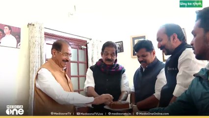 തദ്ദേശ തെരഞ്ഞെടുപ്പ് വിജയം: കെസി വേണുഗോപാലിനെ കണ്ട് കെപിസിസി അംഗങ്ങൾ