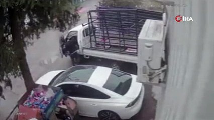 Akıl almaz kazanın güvenlik görüntüsü ortaya çıktı