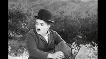 Charlie Chaplin - Smile (Les temps modernes)