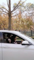 After the marriage, they maintained a good husband and wife personality on the surface, but were almost unfamiliar in private, until he was partial to his adoptive mother and stepsister who was looking for trouble, which gave her a headache, but he silent