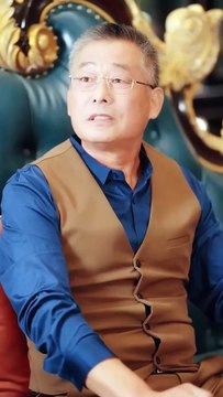 In order to get rid of the family's contempt for her, she deliberately climbed up to her fiancé's twin brother while drunk, but she didn't know that the cold and precious brother had a crush on her for eight years, knowing that she recognized the wrong pe