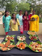 বোতল ফ্লিপ করো, আনলিমিটেড উপহার নাও! 🎁 মজার ফ্যামিলি খেলা | Bottle Flip Challenge Family Fun