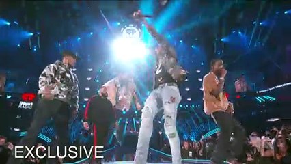 Kylie Jenner Pregnancy Reveal On Keeping Up Finale | Hollywoodlife