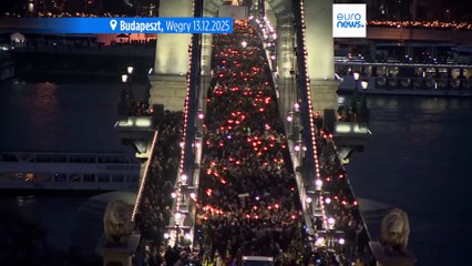 Tysiące ludzi protestowało w Budapeszcie w obronie dzieci i przeciwko rządowi Orbána