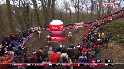 La chute de Mathieu Van der Poel pour son retour à la compétition - Cyclo-cross - Coupe du monde