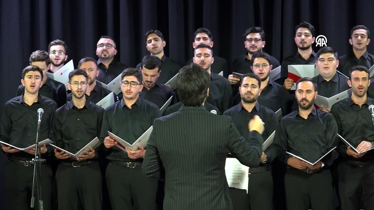 Van'da "3. Dönem Aday Din Görevlileri Mesleki Eğitimi Mezuniyet Töreni" düzenlendi