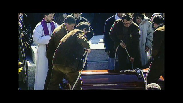 She Walks In Darkness Full Movie [Spanish Agent Vs ETA Political Thriller]