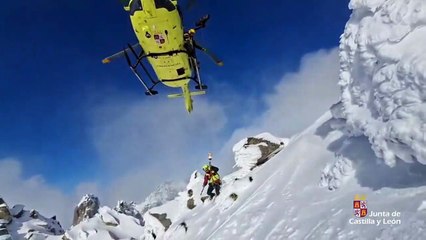 Rescate de dos montañeros en el pico Almanzor