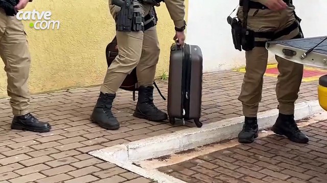 PM apreende 25kg de maconha em ônibus na BR-369, em Corbélia
