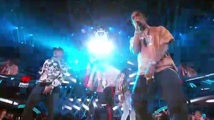 Kim Kardashian & Khloe Kardashian Reveal Their Biggest Fears