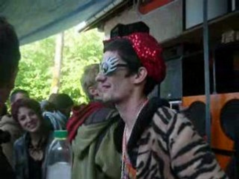 Charivari, ou freeparty ?
