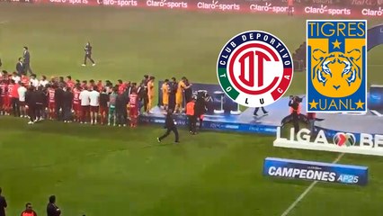 Toluca hace pasillo de honor a Tigres tras caer en el Nemesio Diez