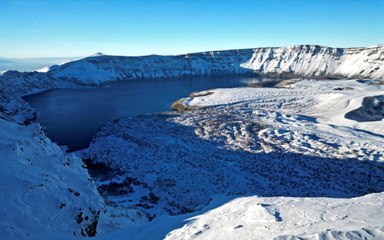 Van Gölü kıyılarından Süphan Dağı'na! Kışın en güzel hali…