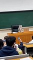 Cat Interrupts Class, Meows At Every Phone Camera! 😸📚 | Smartphone vs Smart Cat
